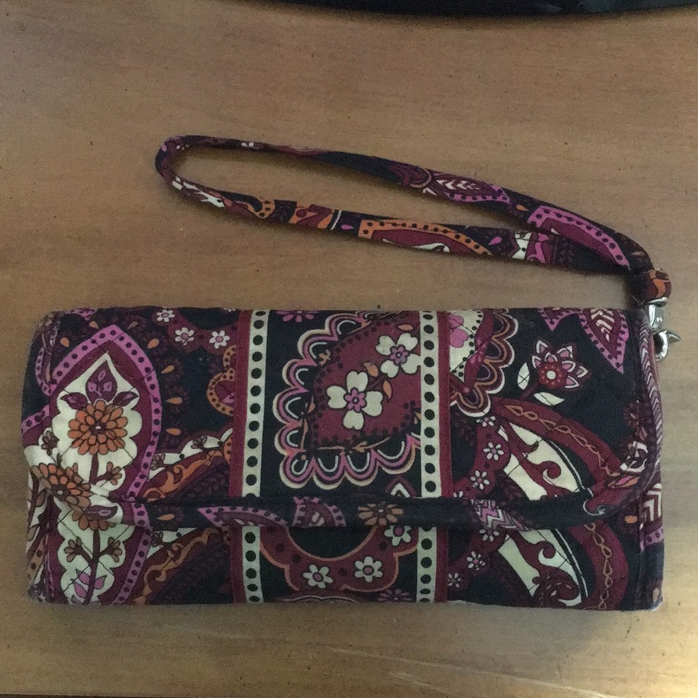 Stephanie Dawn Wallet w/ Wrist Strap